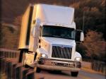 International 9200 2004 года